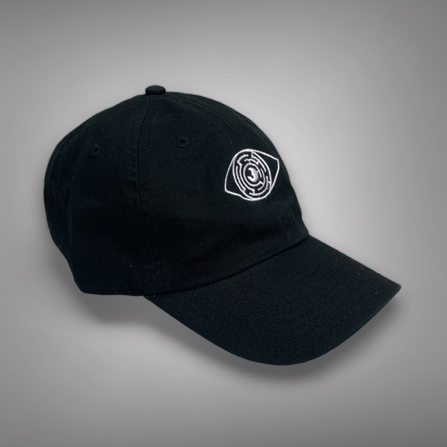 MAZE GAZE BLACK CAP